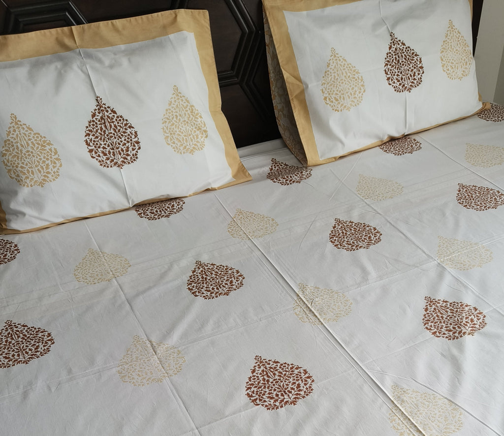 Artisanal Buti Print Cotton Bedsheet - Avyana Bedding Collection