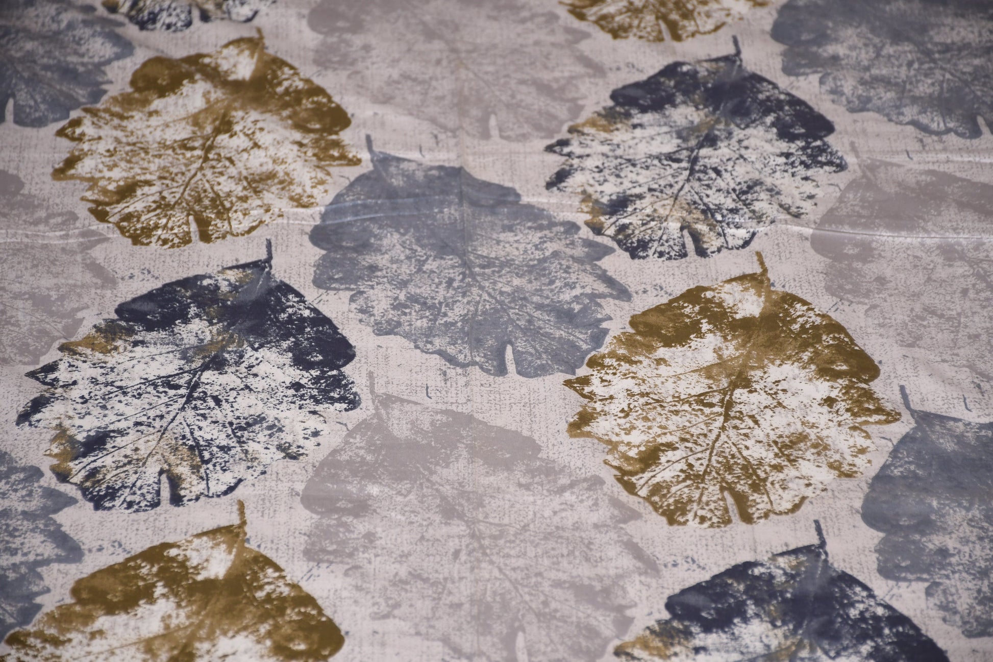 Autumn Leaf Luxe Bedsheet – Gold & Navy Hues - Avyana Bedding Collection