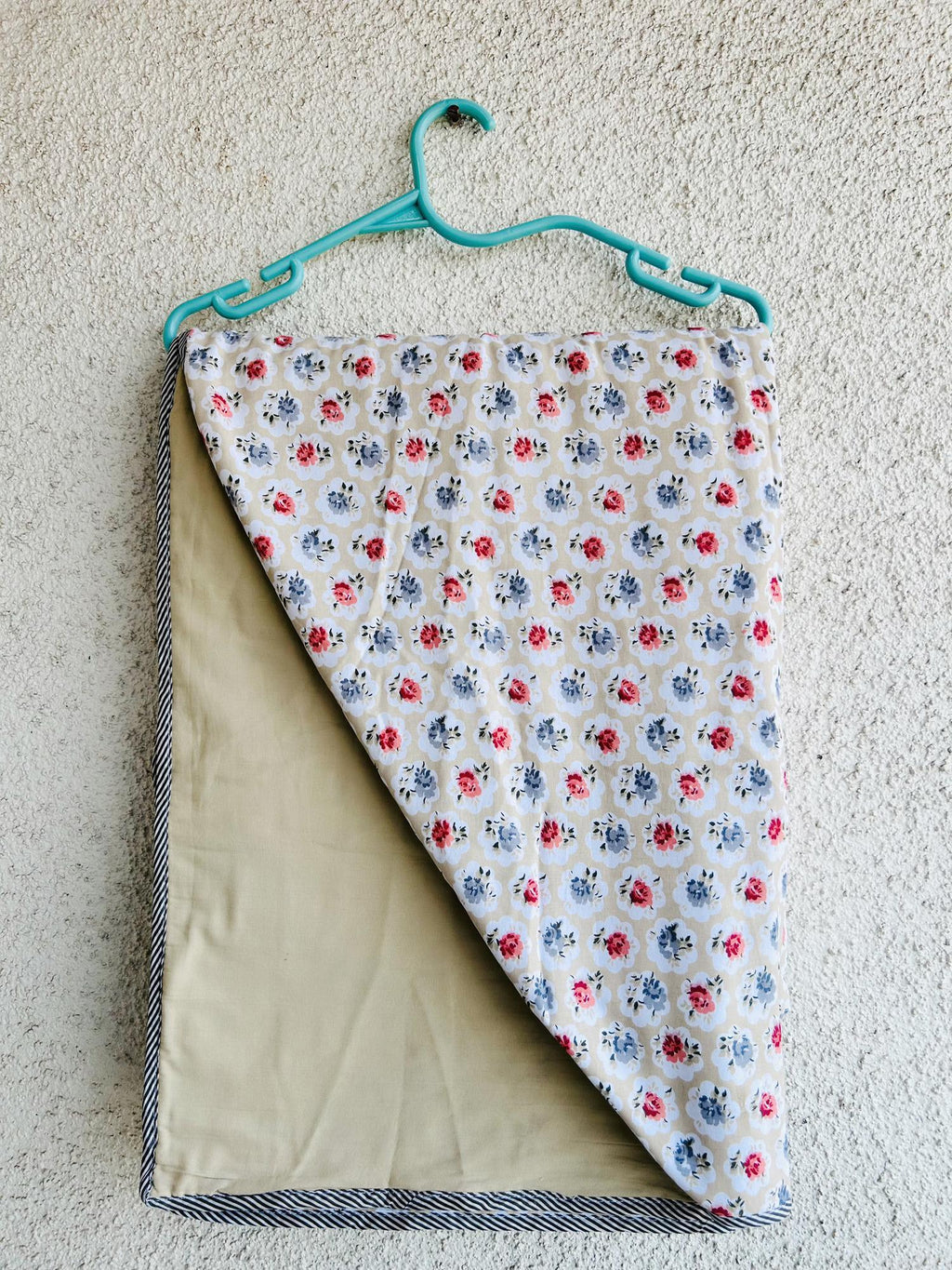 Cream Floral Cotton Jaipuri Premium Double Bed Dohar - Avyana Bedding Collection