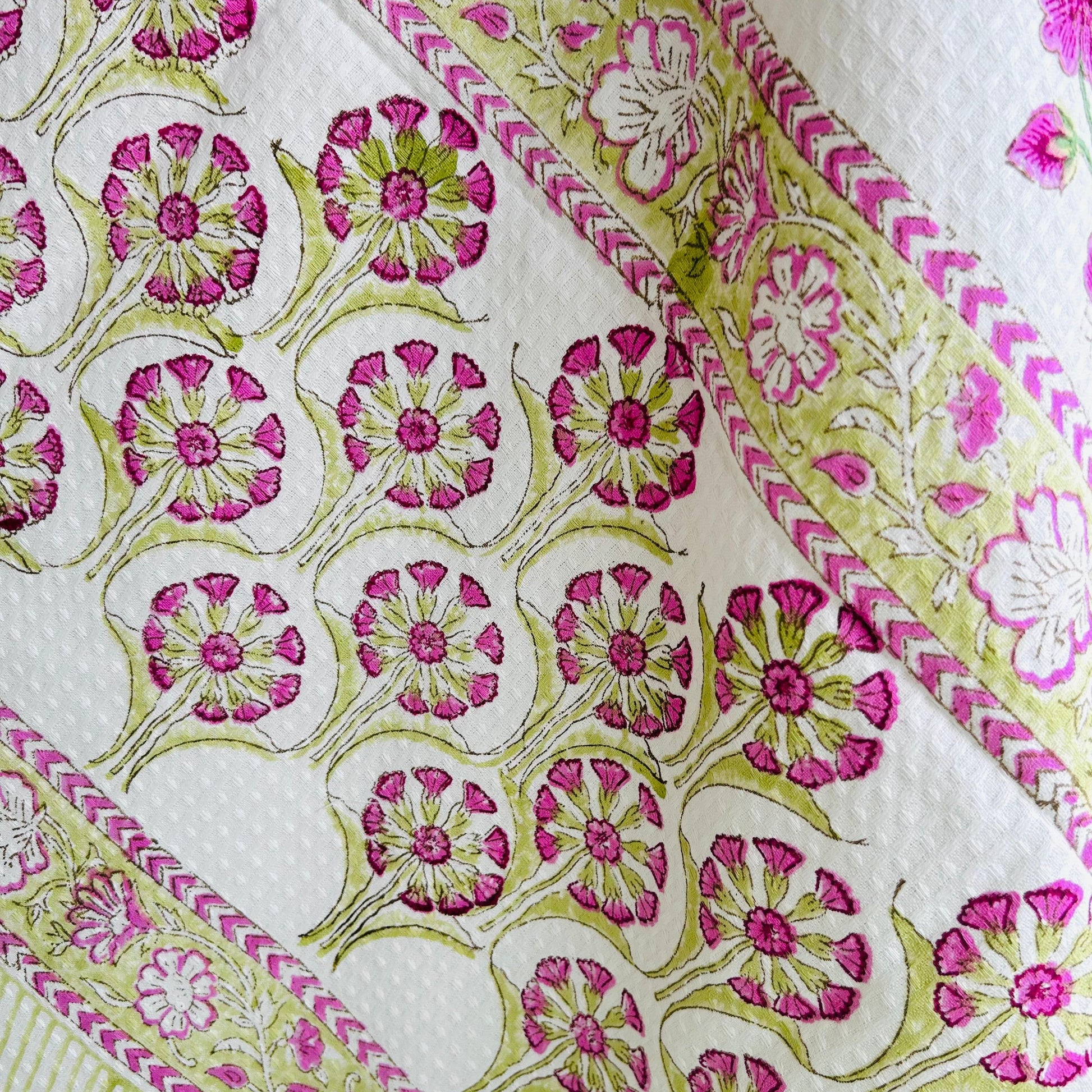 Floral Pure Cotton Towels - White and Pink - Avyana Bedding Collection