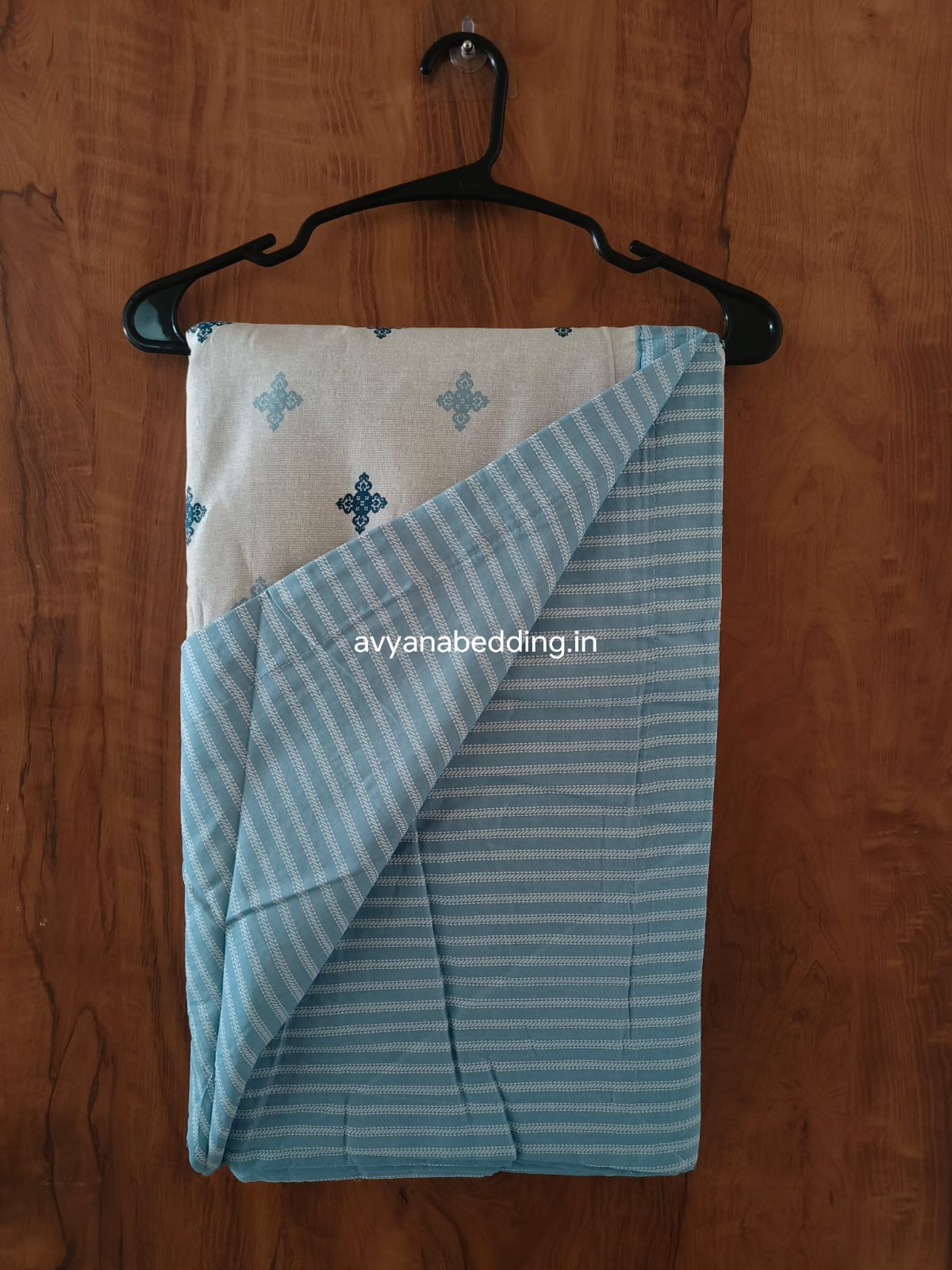 Ivory Stripe Reversible Double Dohar in Pure Cotton - Avyana Bedding Collection