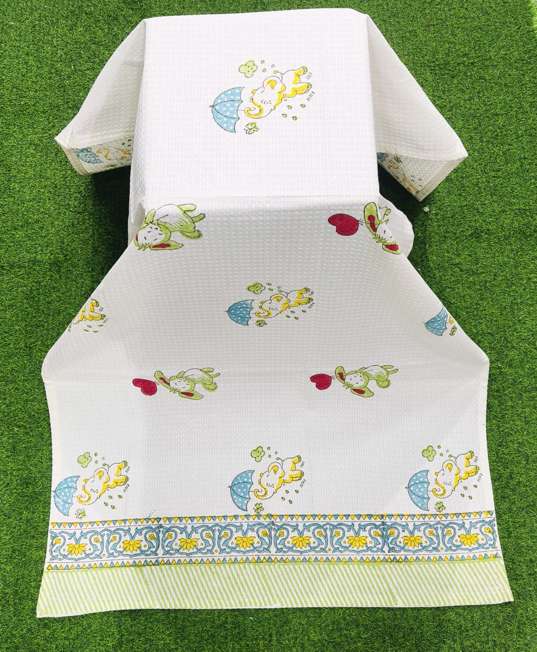 Kids Elephant Print Towel - White and Green - Avyana Bedding Collection