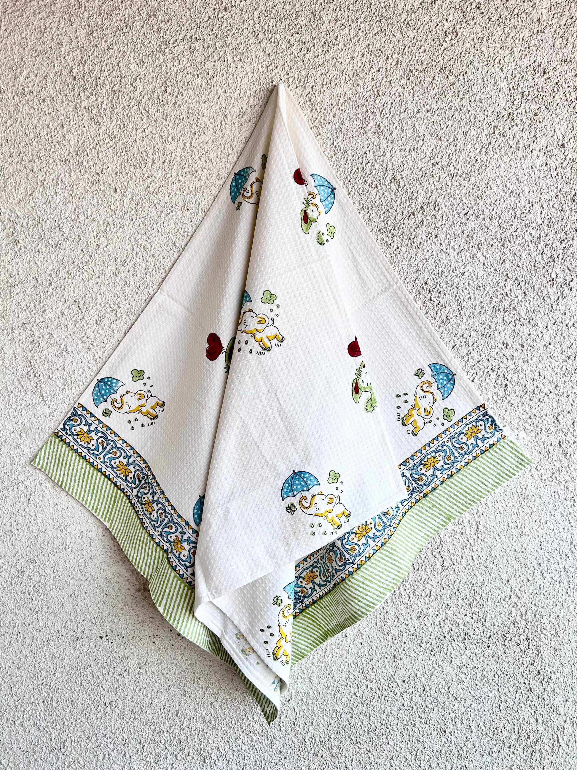 Kids Elephant Print Towel - White and Green - Avyana Bedding Collection