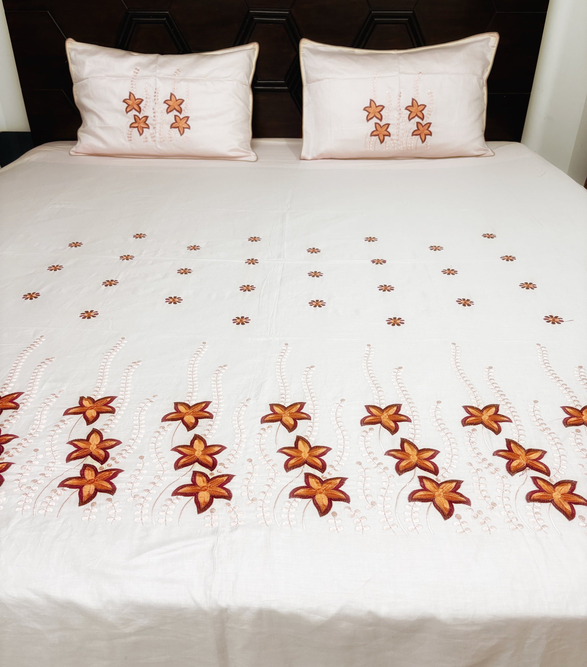 Peach Floral Pure Cotton Embroidery Premium King Bed Sheet - Avyana Bedding Collection
