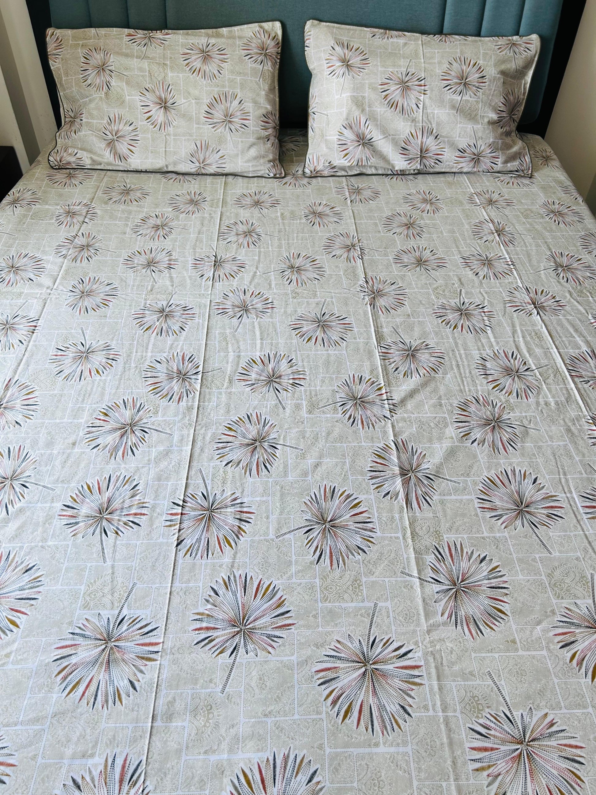 Pista Cotton Geometric Premium Bed Sheet - Avyana Bedding Collection