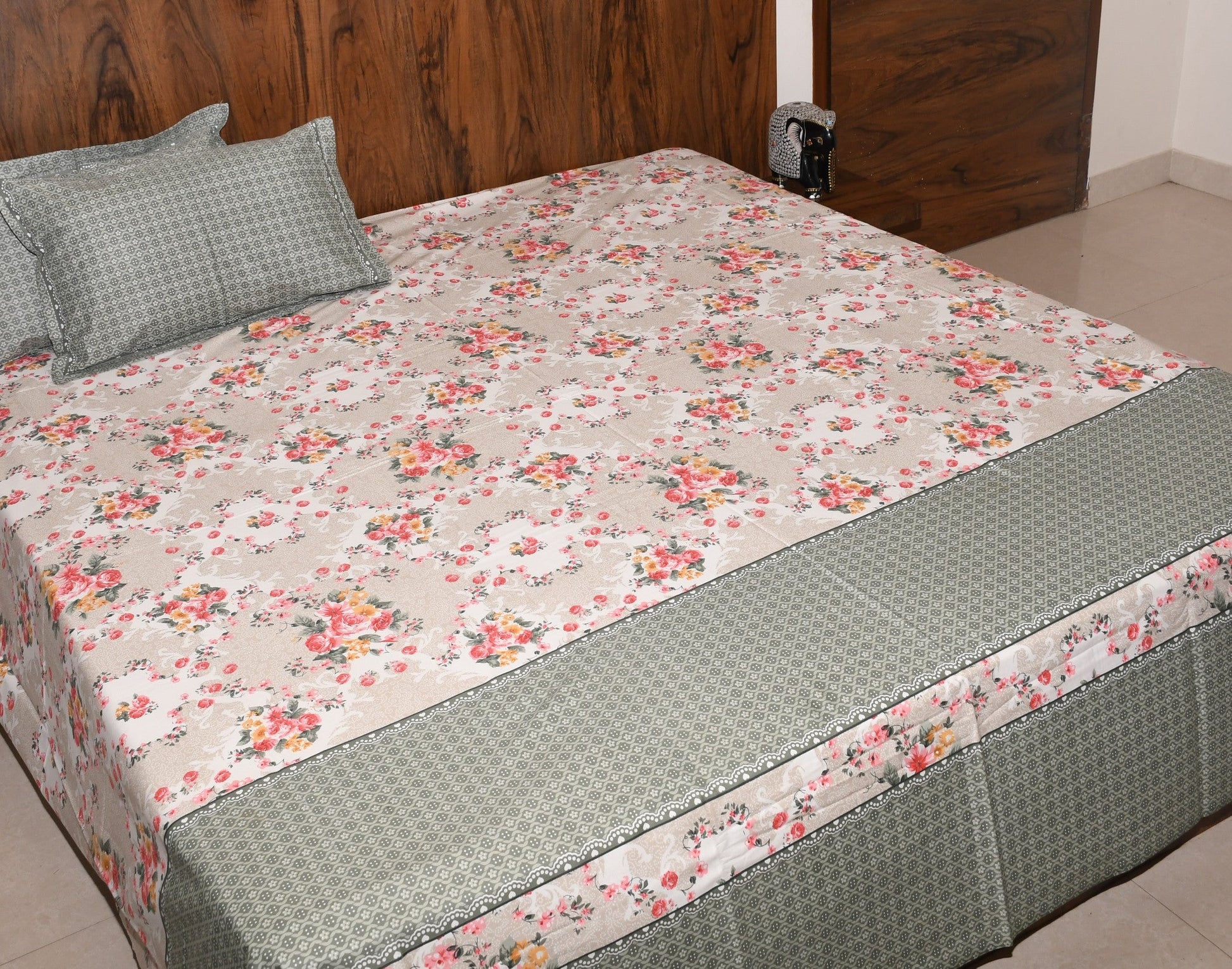 Timeless Garden Heritage Bedsheet – Beige Floral Harmony - Avyana Bedding Collection