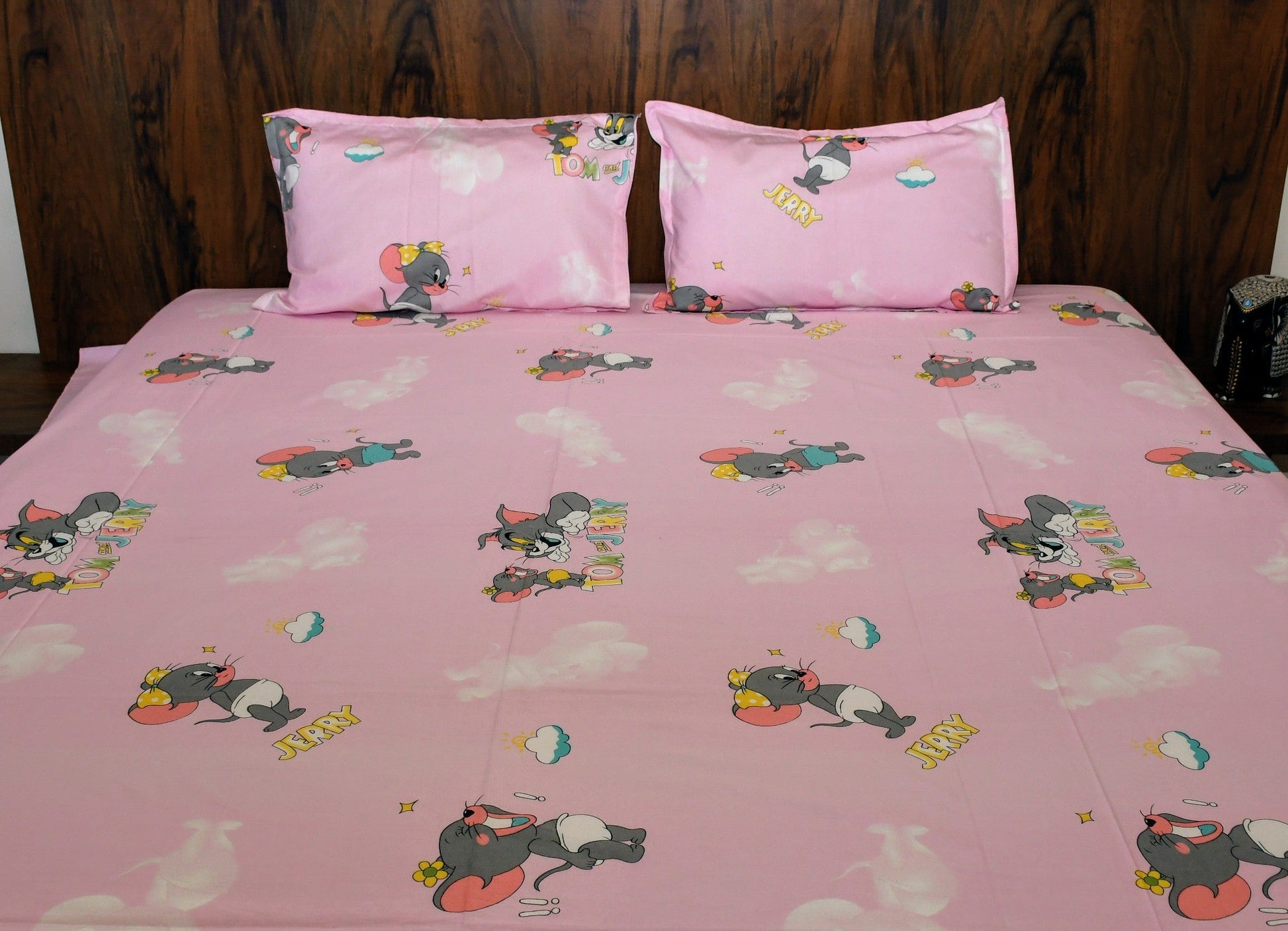 Tom & Jerry Kids Cartoon Bedsheet – Pink | Pure Cotton - Avyana Bedding Collection