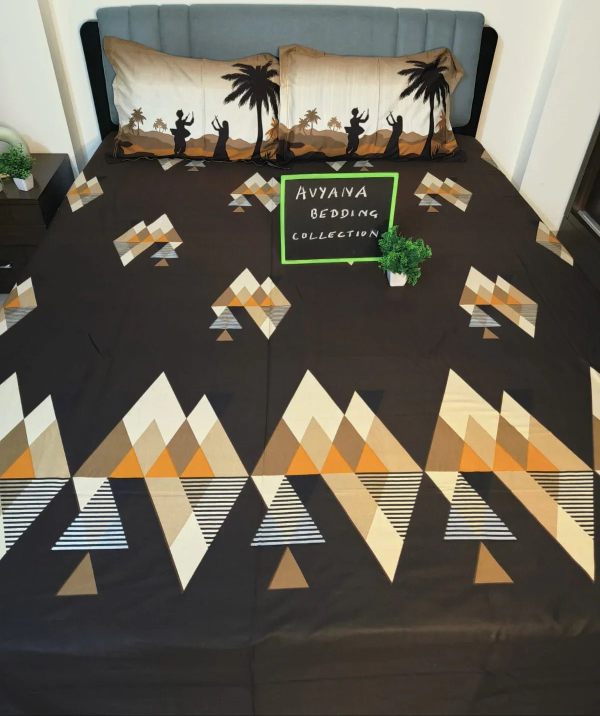 Tribal Harmony Geometric Premium Pure Cotton Bedsheet - Avyana Bedding Collection