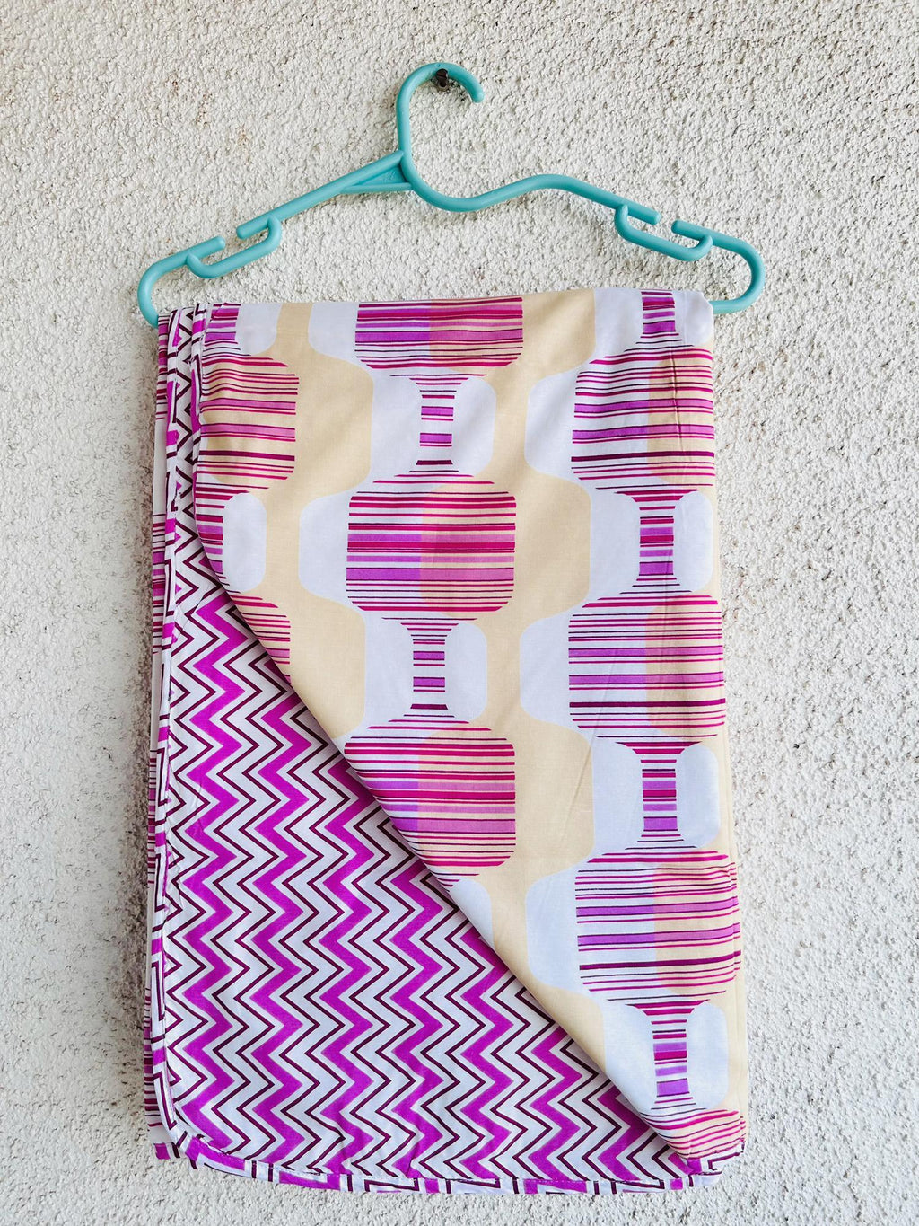 White Pink Cotton Jaipuri Premium Single Bed Dohar - Avyana Bedding Collection