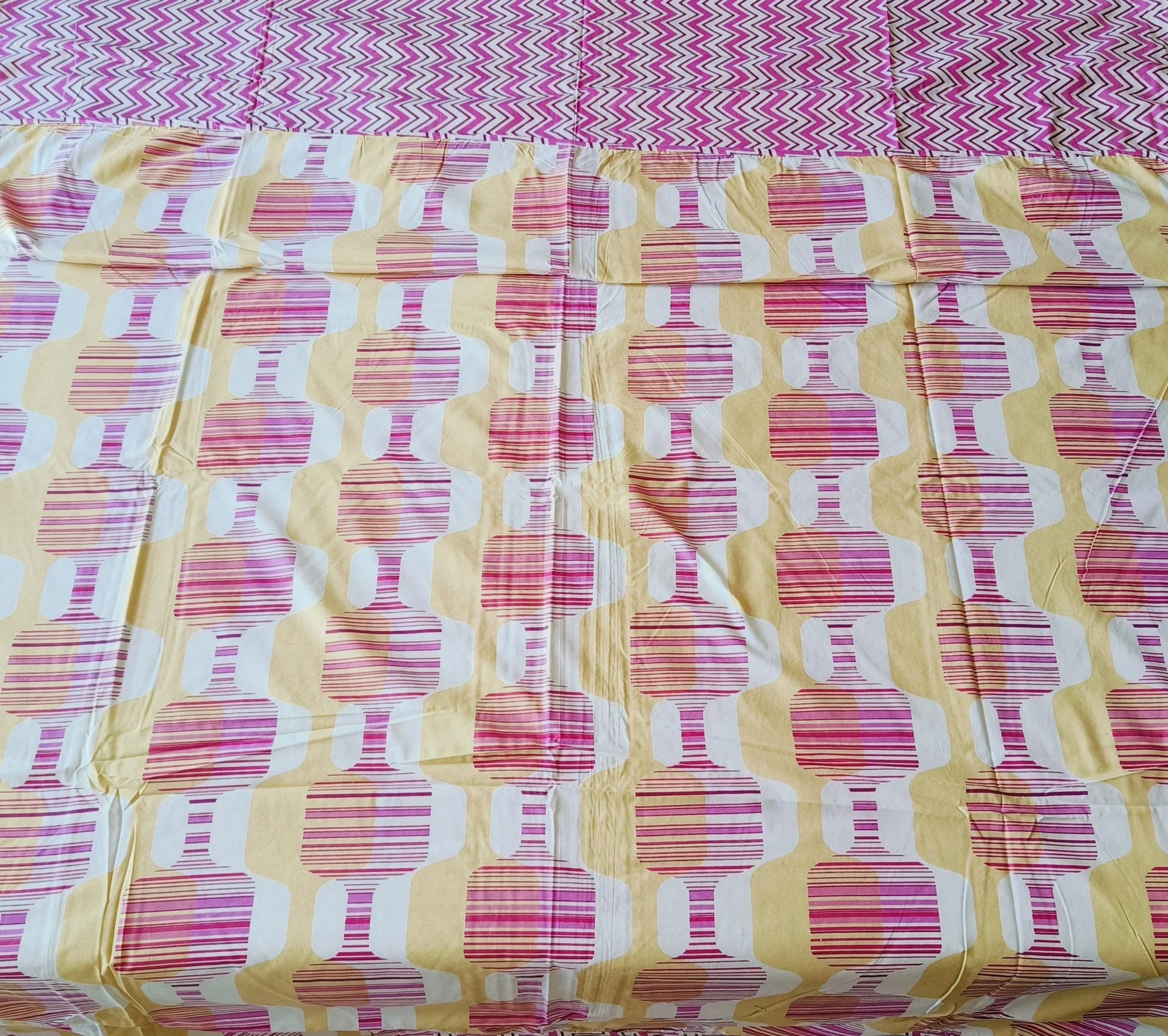 White Pink Cotton Jaipuri Premium Single Bed Dohar - Avyana Bedding Collection